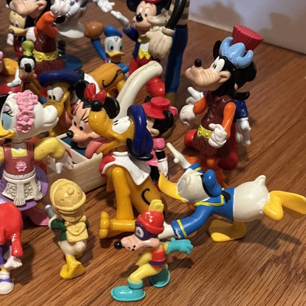 Lot Of Vintage‎ 70's/80s/90s Mickey Mouse And Friends Figurine Toys